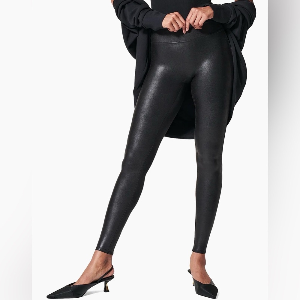 Spanx Faux Leather Full Length Leggings With Shaping Waistband Size Medium - Picture 2 of 13
